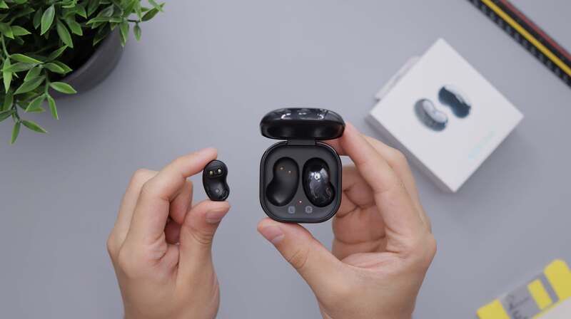 How to Reset Galaxy Buds Step by Step Guide mondoltech