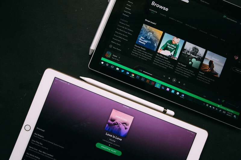 How To Unhide A Song On Spotify Playlist